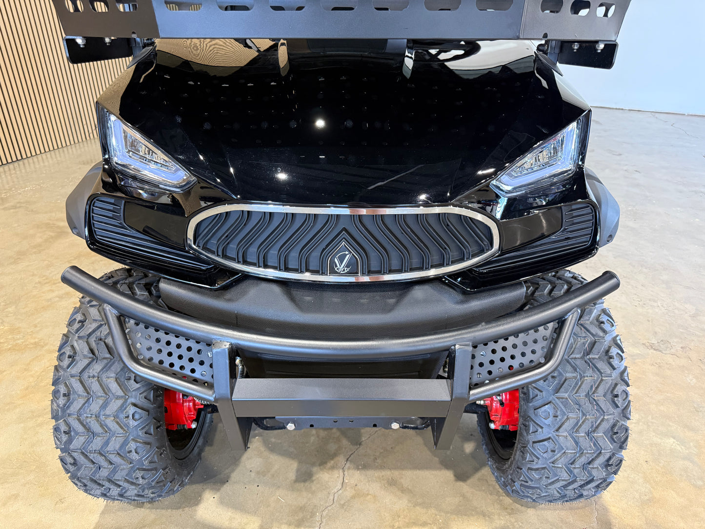 2025 vCart Limo 6 Seater Black Paint / Black Seats